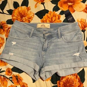Brand new light washed holister shorts. Size 7